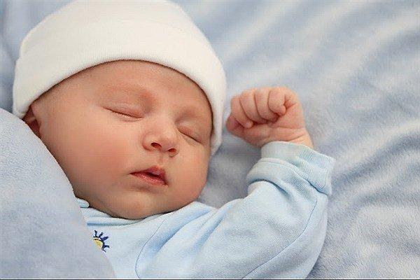 تهرانی ها چه نام هایی برای فرزندانشان انتخاب می کنند؟ تهرانی ها چه نام هایی برای فرزندانشان انتخاب می نمایند؟